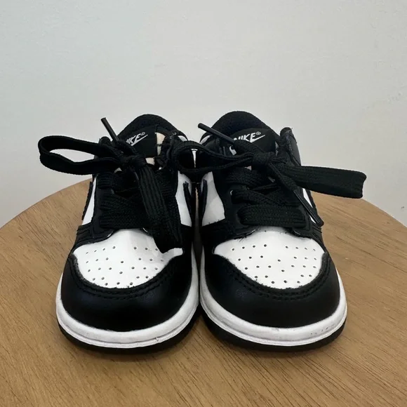 Nike Toddler Dunk Low Pandas - Size 4c - Picture 5 of 11